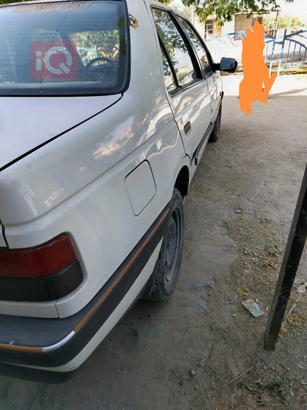 بيجو 405